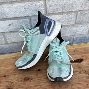 Adidas Ultraboost 19 ‘Ice Mint’ Women Size 7.5